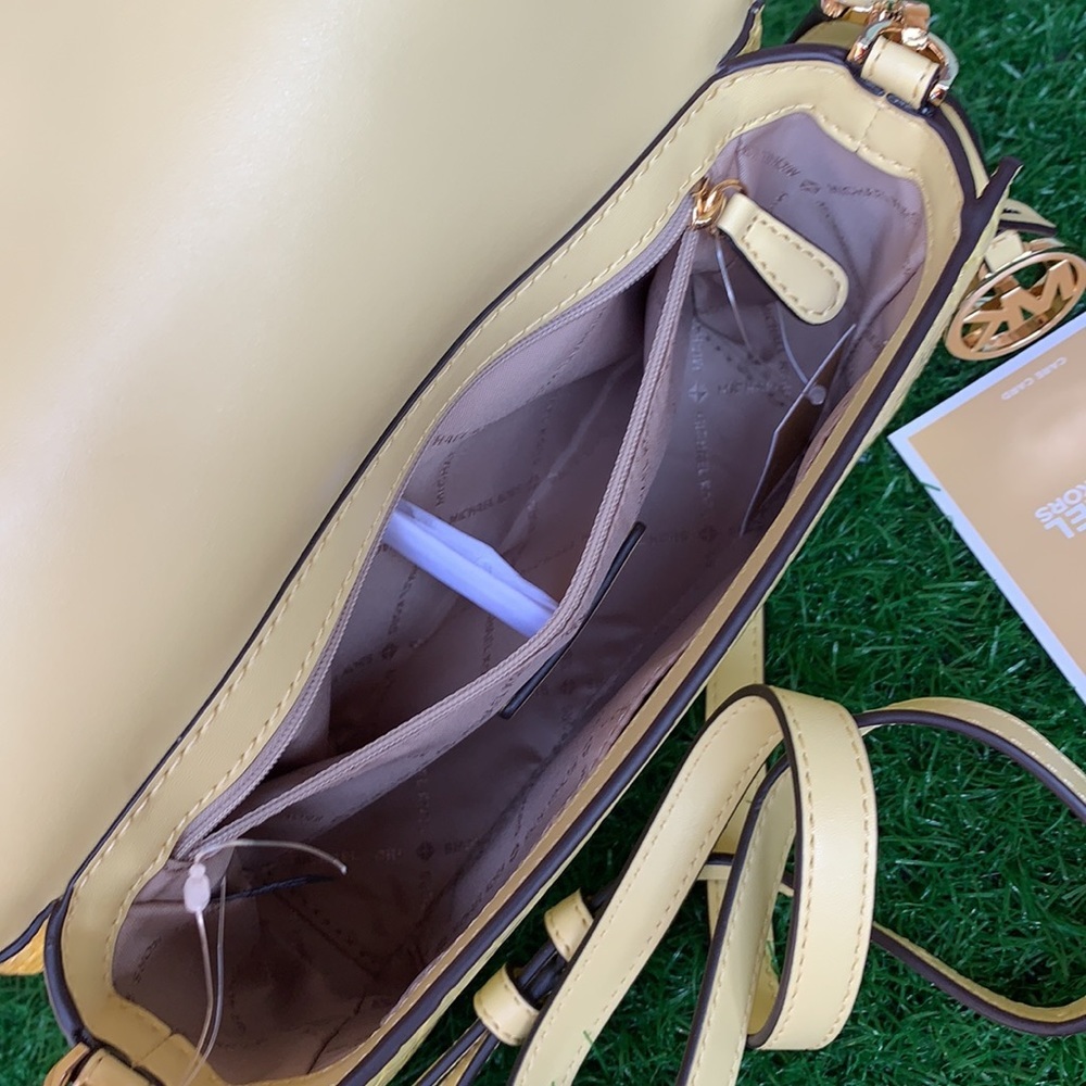 MICHAEL KORS MERCER SM CLUTCH XBODY BUTTERCUP - Picture 14 of 15